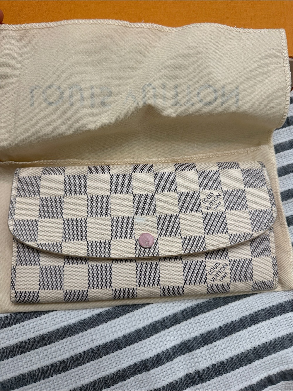 Louis Vuitton Damier Azur Emilie Wallet